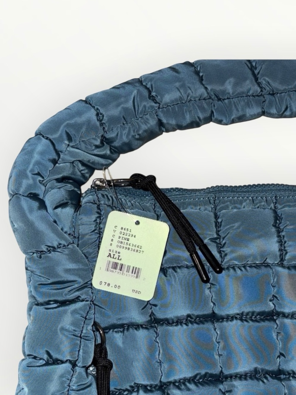 NWT Free People x FP Movement Quilted Carryall Bag in Teal - Picture 9 of 10